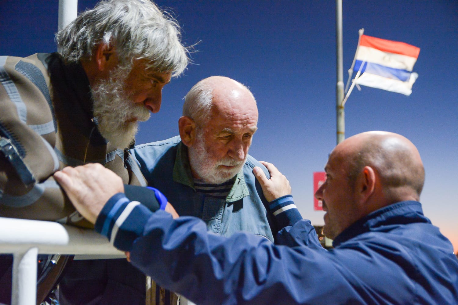 Madryn se realizó una nueva edición del Vía Crucis Submarino Radio 3