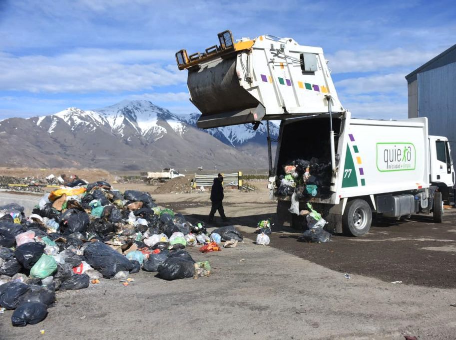 Se Agrava La Situaci N Por El Bloqueo De La Planta De Residuos En Esquel