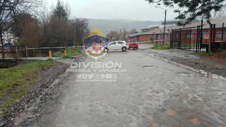 Un Joven Esperaba El Colectivo Y Le Dispararon