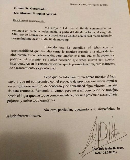 Renuncia De Bella