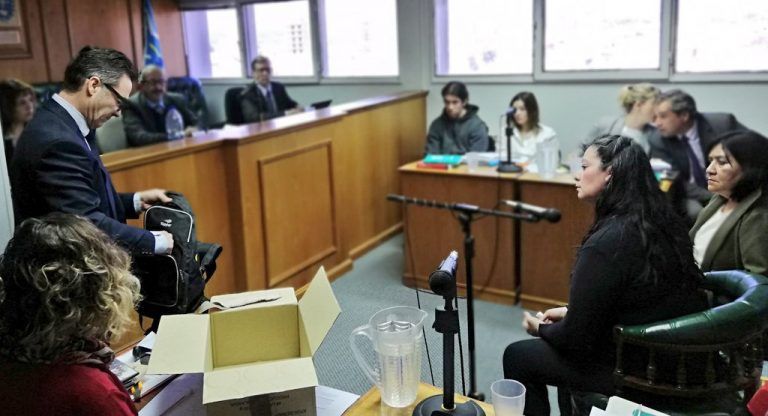 Comenzó el juicio por el femicidio de Evelyn Lehr