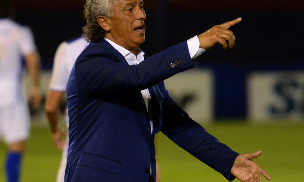 Gorosito firmó y dirigió la primera práctica en Colón Radio 3 Cadena