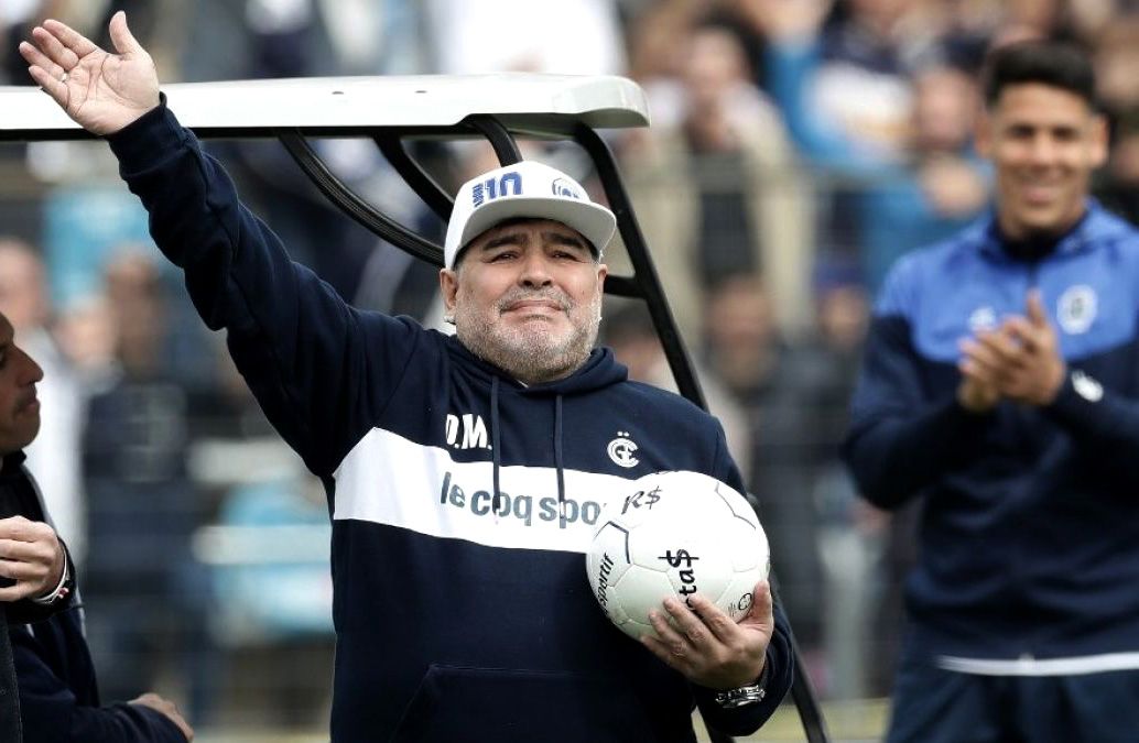 Maradona se va de Gimnasia