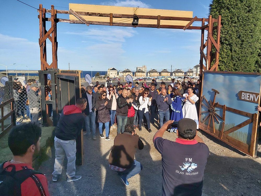Se abrió la tranquera y comenzó la Fiesta Nacional del Cordero