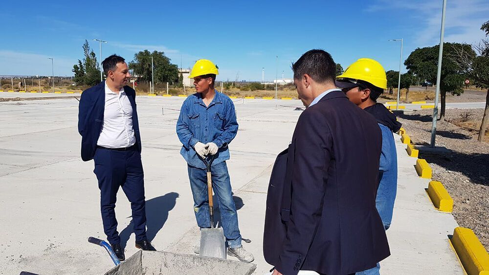 Se ejecuta la ampliación del estacionamiento del Aeropuerto Se ejecuta la ampliación del estacionamiento del Aeropuerto