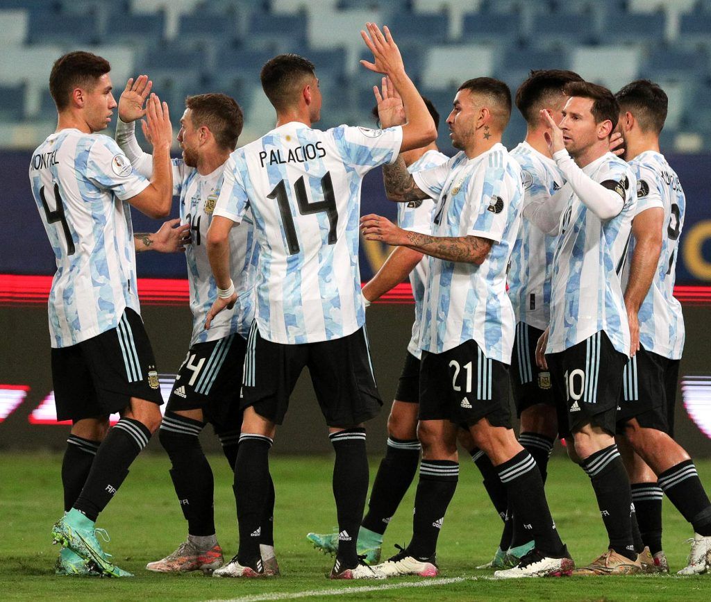 Argentina goleó a Bolivia y Messi alcanzó un nuevo récord