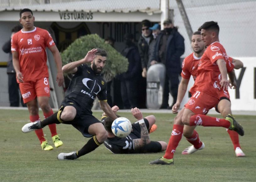 Independiente de Chivilcoy - Juventud Unida Universitario live