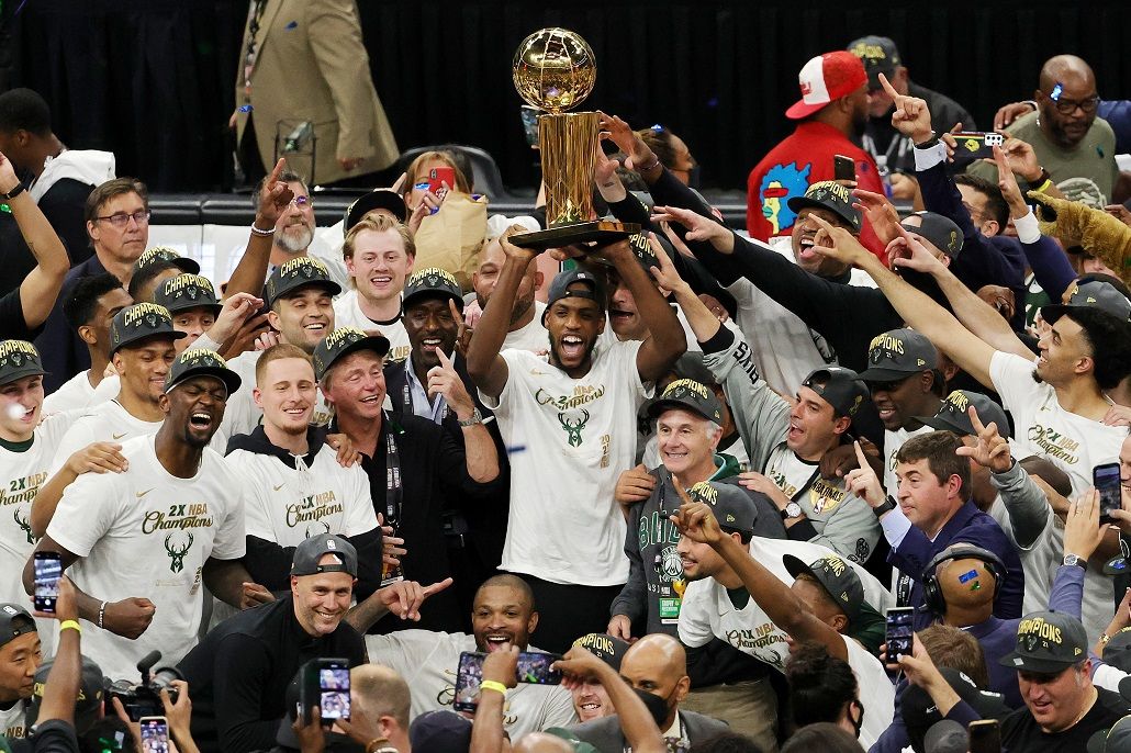 Milwaukee Bucks Se Coronó Campeón De La NBA Después De 50 Años - Radio ...