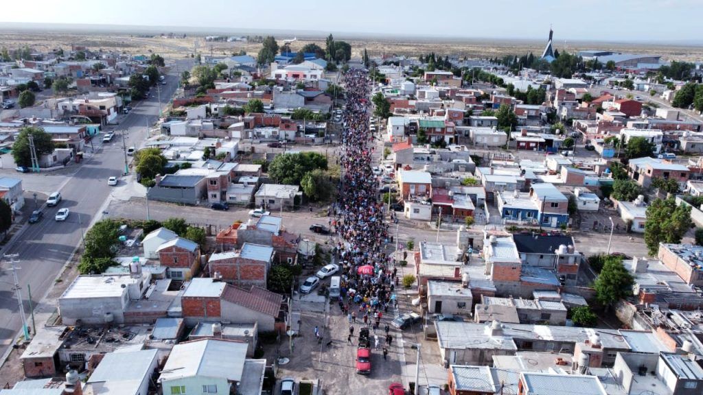 Quinta marcha contra la ley minera