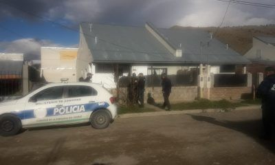 Robo de auto en Esquel
