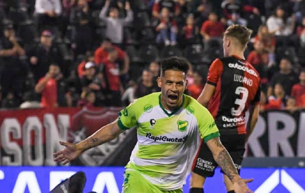 Defensa Y Justicia Sorprendió A Newell's Y Se Llevó Tres Puntos De 