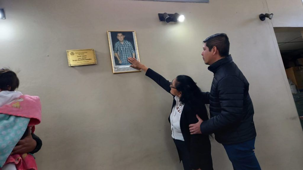 Homenaje al cabo Sergio González