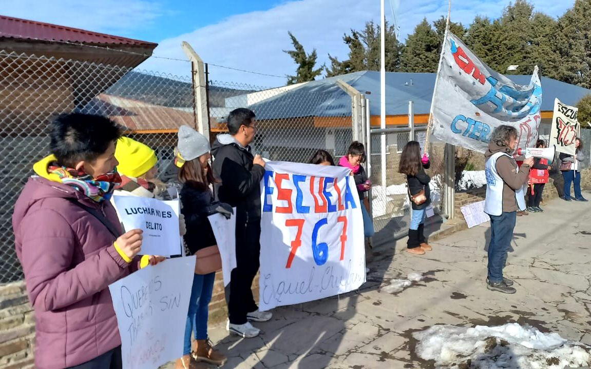 Sospechas de monoxido en complejos de escuelas de Esquel