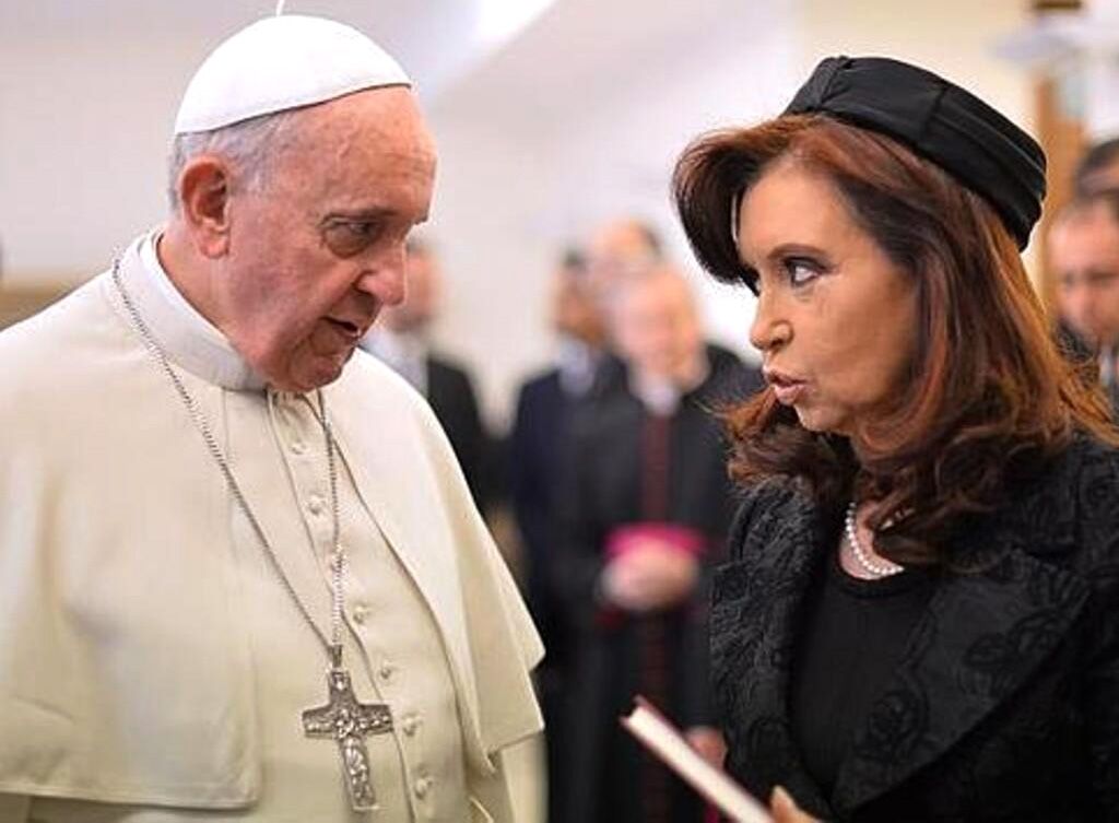 Francisco habló con Cristina
