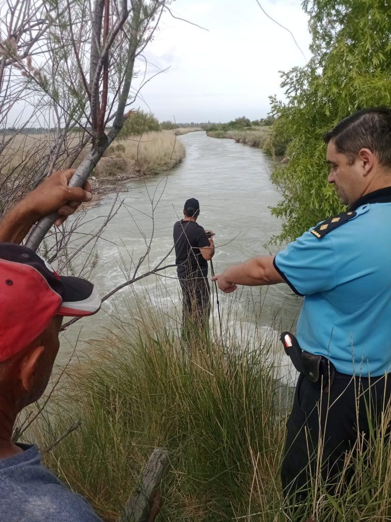 Un Policía Cayó A Un Canal De Riego Y Murió Ahogado Radio 3 Cadena Patagonia 0035