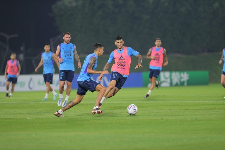 La Selección se entrenó en Qatar a cuatro días del debut con Arabia Saudita