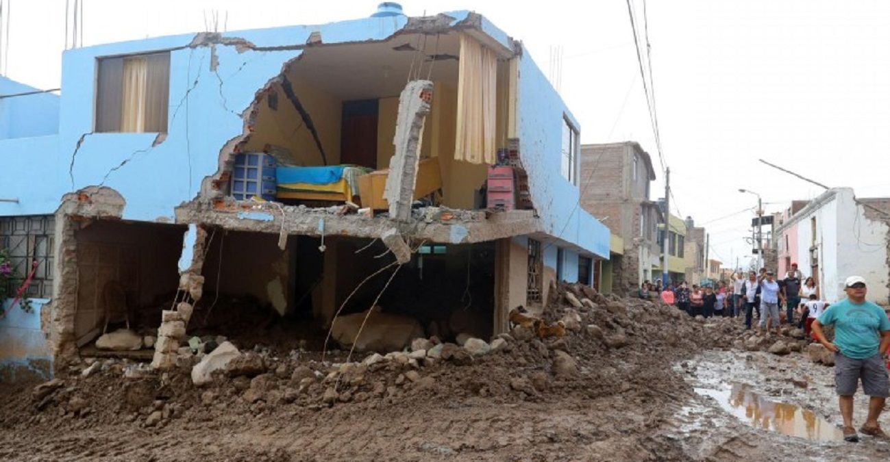 Al Menos 40 Muertos Por Deslizamientos De Tierra En El Sur De Perú Radio 3 Cadena Patagonia 1082