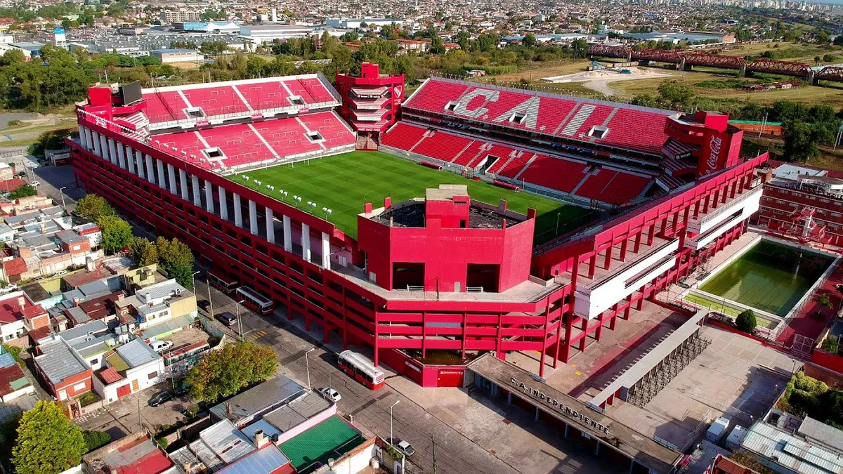 El Libertadores de América abrirá tres horas antes del clásico ante Racing - Radio 3 Cadena Patagonia