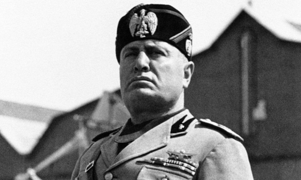 Stanno girando una serie sul dittatore Benito Mussolini in Italia