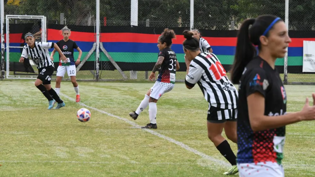 El Porvenir suma su primer triunfo en el Campeonato Femenino ante SAT