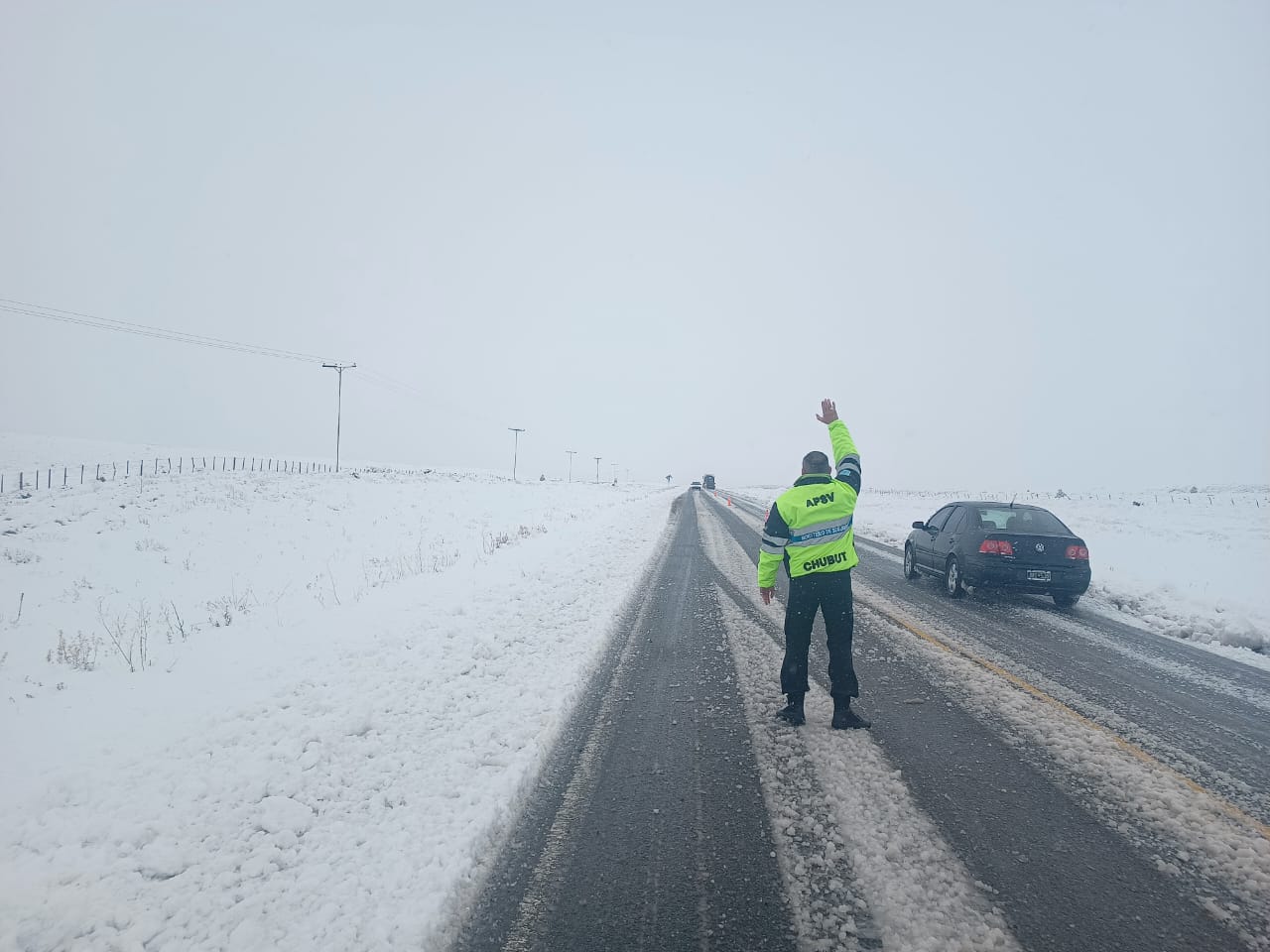 Nieve en rutas de Chubut