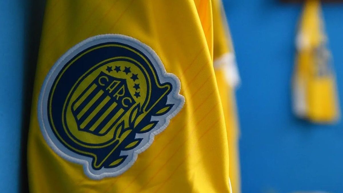 Rosario Central Presentó A Su Nuevo Refuerzo Radio 3 Cadena Patagonia 