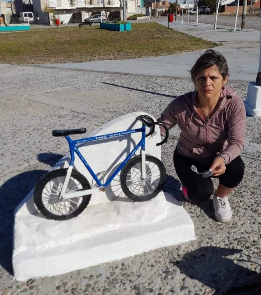 Vandalizaron la plaza Ronald Guerra en Playa Unión