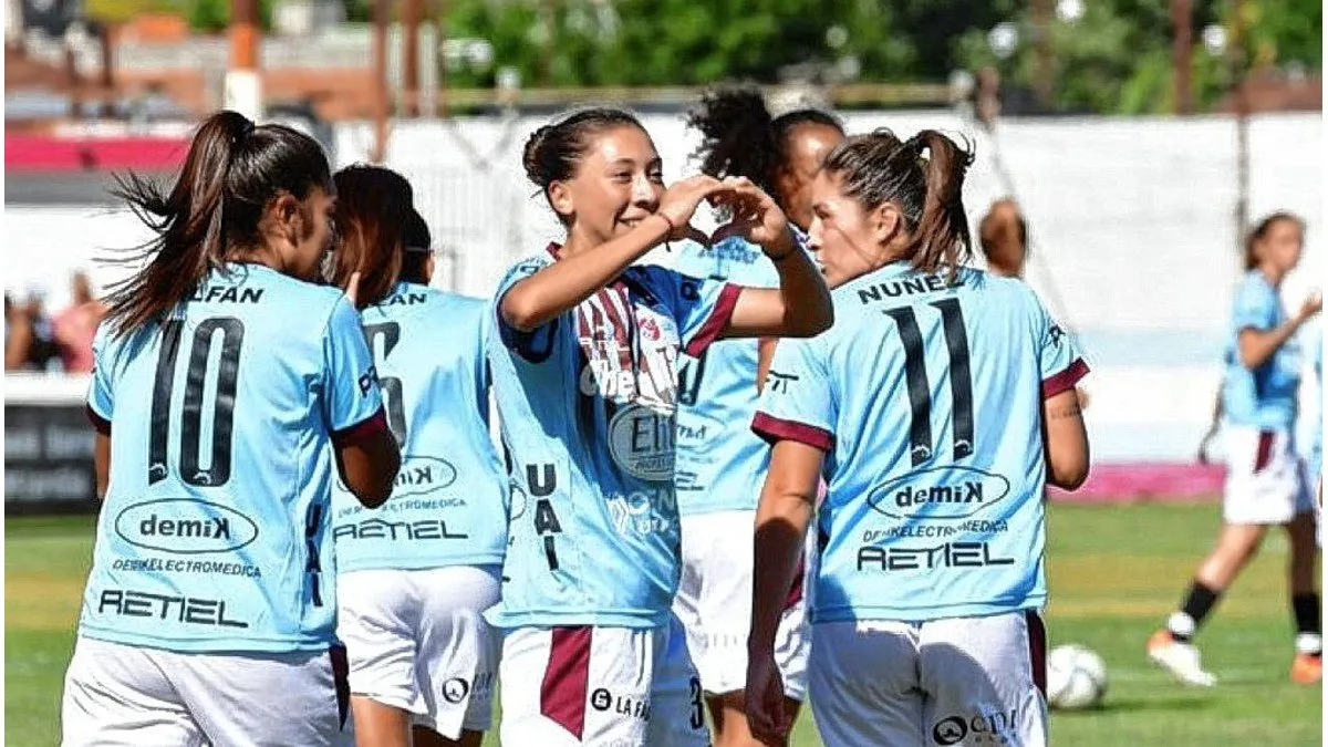 UAI Urquiza Fútbol Femenino