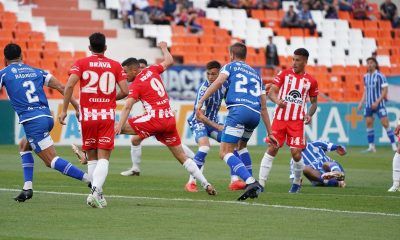 Emocionante empate entre Godoy Cruz e Instituto en Mendoza