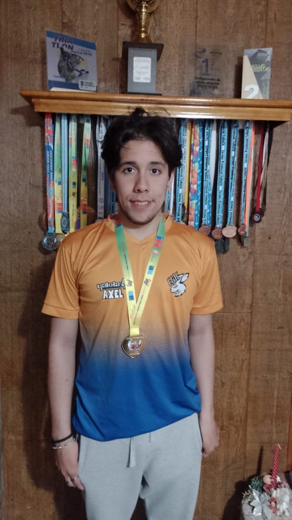Axel Alarcón Daher representará a Esquel en el Torneo Nacional de Natación Adaptada