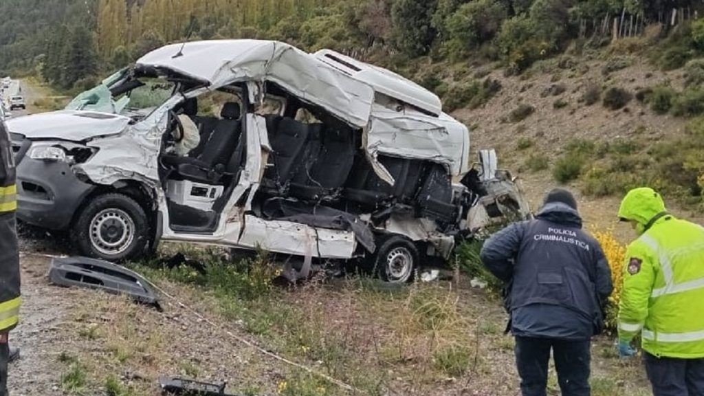 Tragedia en la Ruta 40: Falleció el chofer de la combi aumentando a siete las víctimas