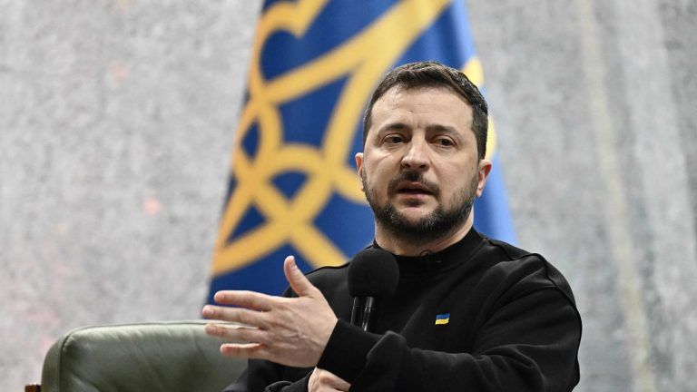 Zelenski rechaza una «pausa» en los combates con Rusia