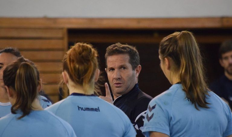 El entrenador de La Garra puso en duda su continuidad