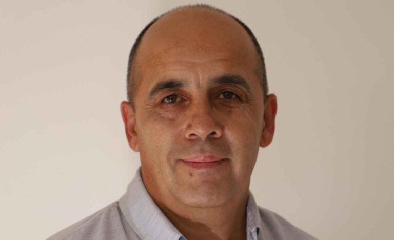«Es fundamental avanzar en la regulación y eficiencia de los servicios en Trelew»
