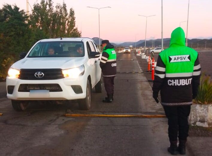 En los operativos, que se llevaron adelante este fin de semana, se controlaron 7733 vehículos y se realizaron 5300 test de alcoholemia y se detectaron 60 conductores alcoholizados.