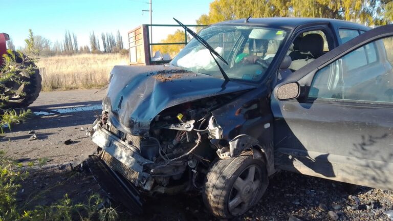 Dos mujeres y un bebé hospitalizados por choque en Ruta 7