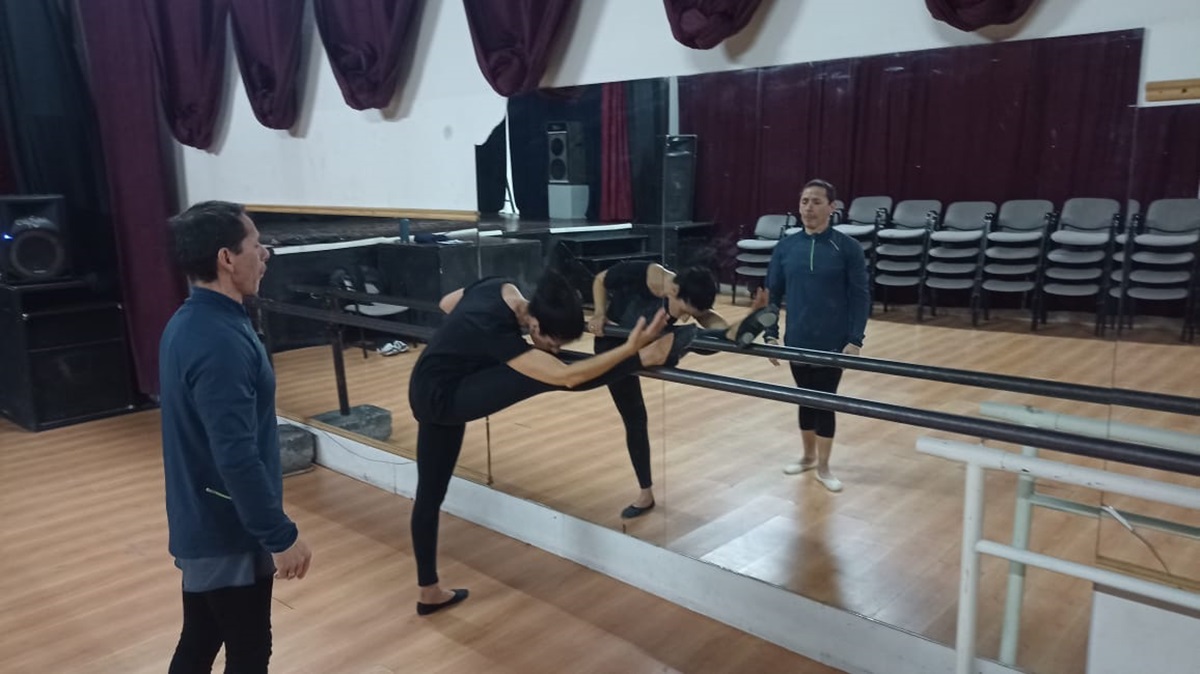 Taller gratuito de Danzas Clásicas para jóvenes y adultos en Trelew