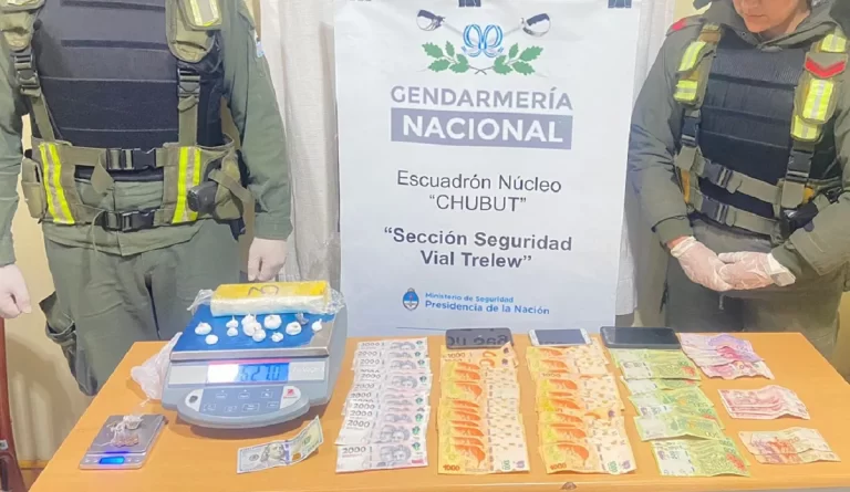 Gendarmería secuestró más de medio kilo de cocaína, marihuana y dinero en Trelew