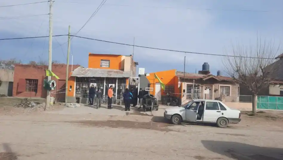 incendio en Cerri, Hilda Aurora Iturrioz, tragedia en General Daniel Cerri, fallecimiento por incendio, bomberos, investigación de incendio, seguridad en el hogar, prevención de incendios, noticias de Cerri, siniestro en Santa Rosa, emergencia en Cerri, incendio doméstico, víctimas de incendios, comunidad de Cerri, peritos de incendio.