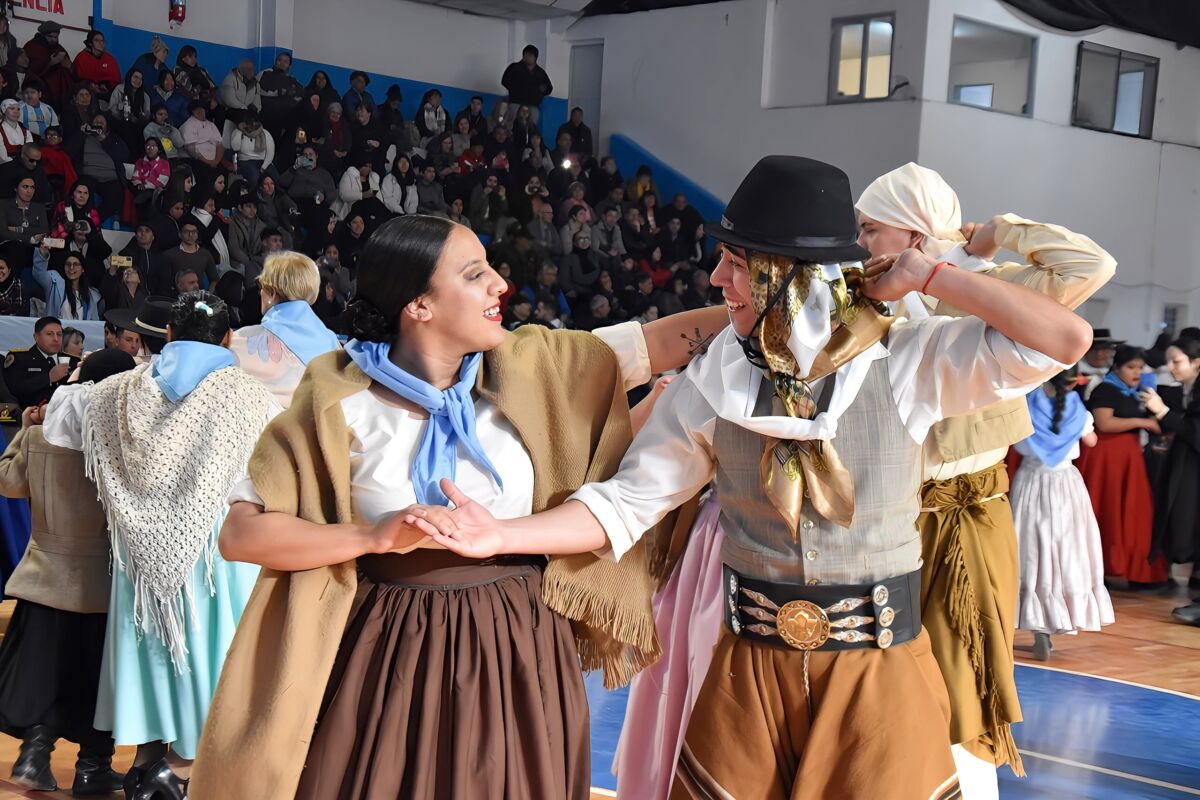FOTOS | Chubut celebró el Día de la Independencia con actos en distintos municipios