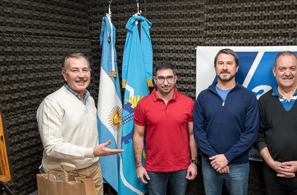 Radio 3, Tranqueando por la Patagonia, aniversario, Cristian Fernández, Gerardo Merino, Trelew, cultura patagónica, tradición, programa radial, payador Marcelo Marín, Radio AM, comunidad