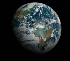 La NASA ha revelado nuevas imágenes de la Tierra captadas por el satélite GOES-16, ofreciendo una vista sin precedentes del continente americano, donde se destacan detalles asombrosos que entusiasman a científicos y aficionados.