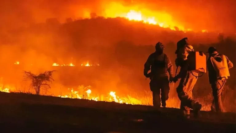 Córdoba combate un nuevo foco de incendios en La Calera