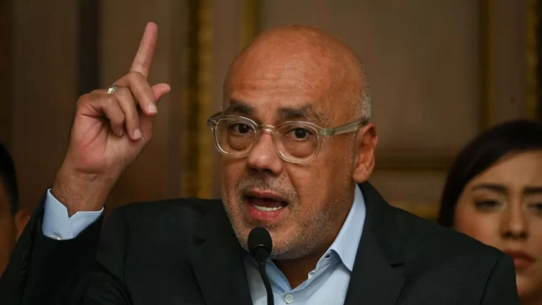 Venezuela crítica el reconocimiento de la Eurocámara a la oposición