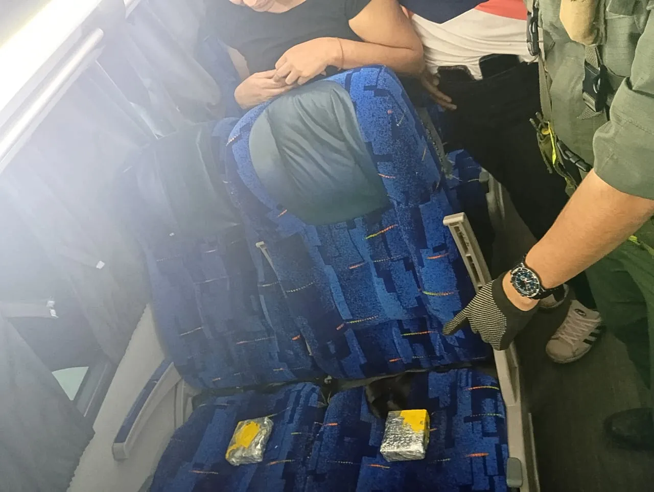 Detienen a tres pasajeras con más de 3 kilos de cocaína en sus asientos