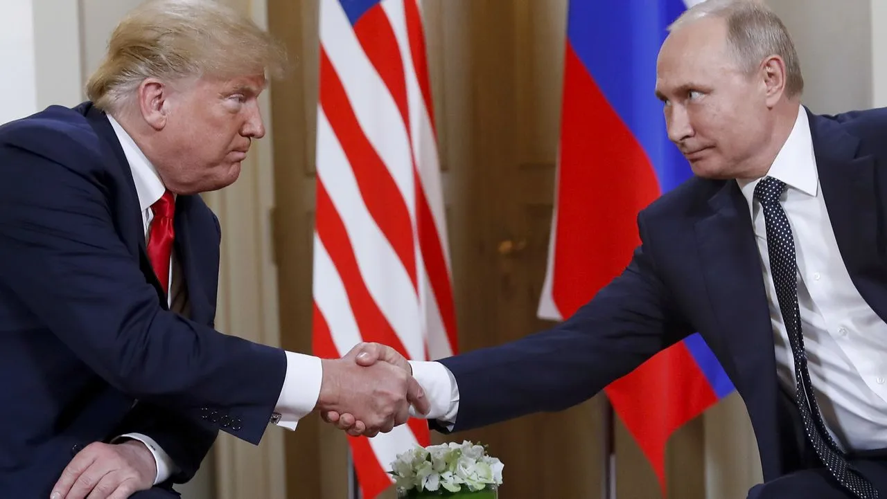 AP_Putin_Trump_Book_Crop_2018_11zon