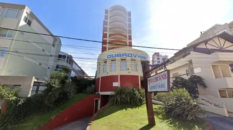 Investigan el derrumbe del hotel de Villa Gesell por estrago culposo