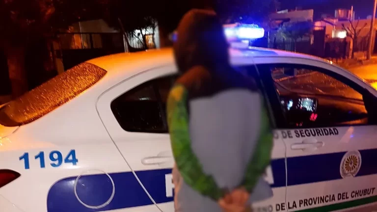 Detienen a un hombre con pedido de captura en Trelew