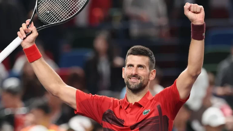 ¡Imparable! Djokovic avanza a cuartos en el Másters 1.000