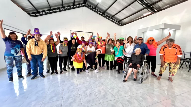 FOTOS | Se desarrolla con éxito la Colonia Recreativa de Adultos Mayores